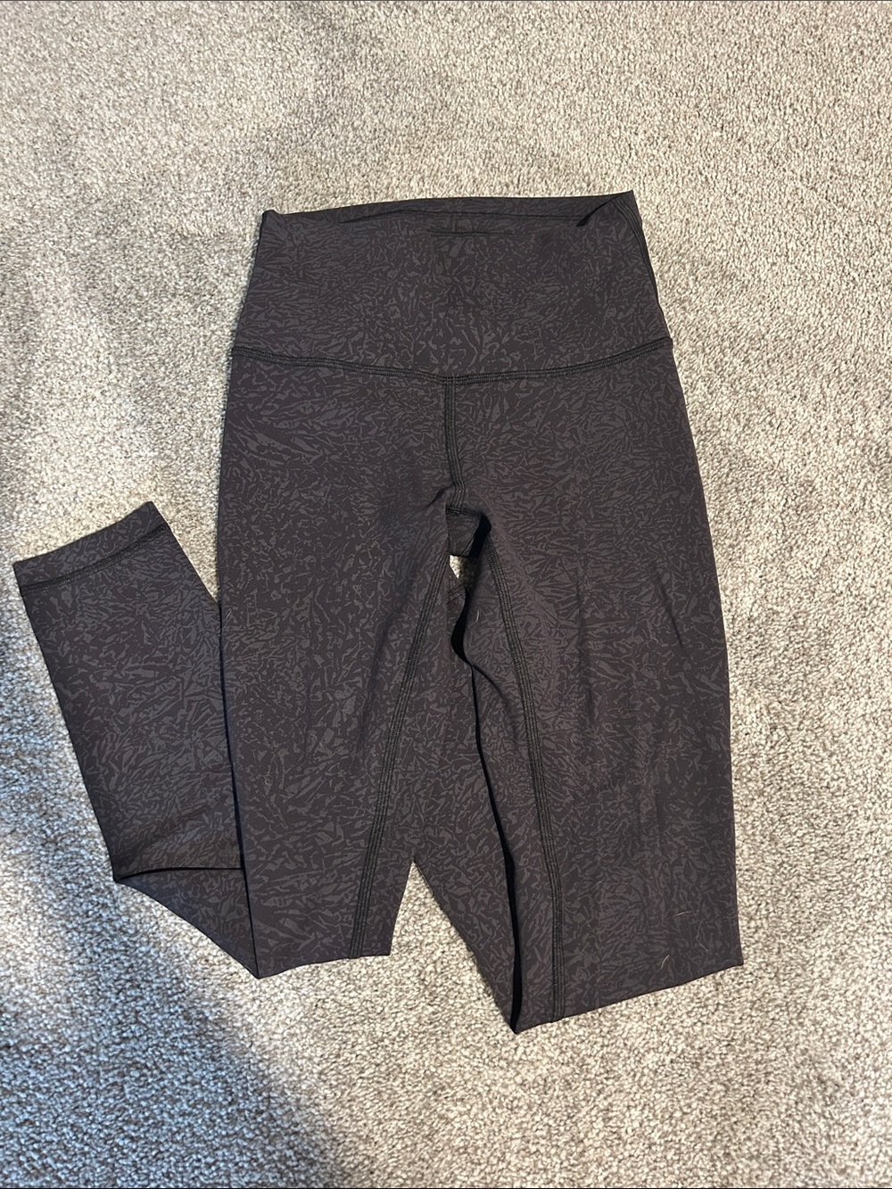 Lululemon Wunder train 25 inch tight